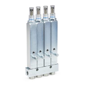GL-1 XL Grease Injector, Four Point<p>Part Number: 24X814