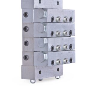Trabon® MXP Modular Divider Valve with Indicator - MXP-100T - 0.100 in³ (1.64 cm³)<p>Part Number: 562827